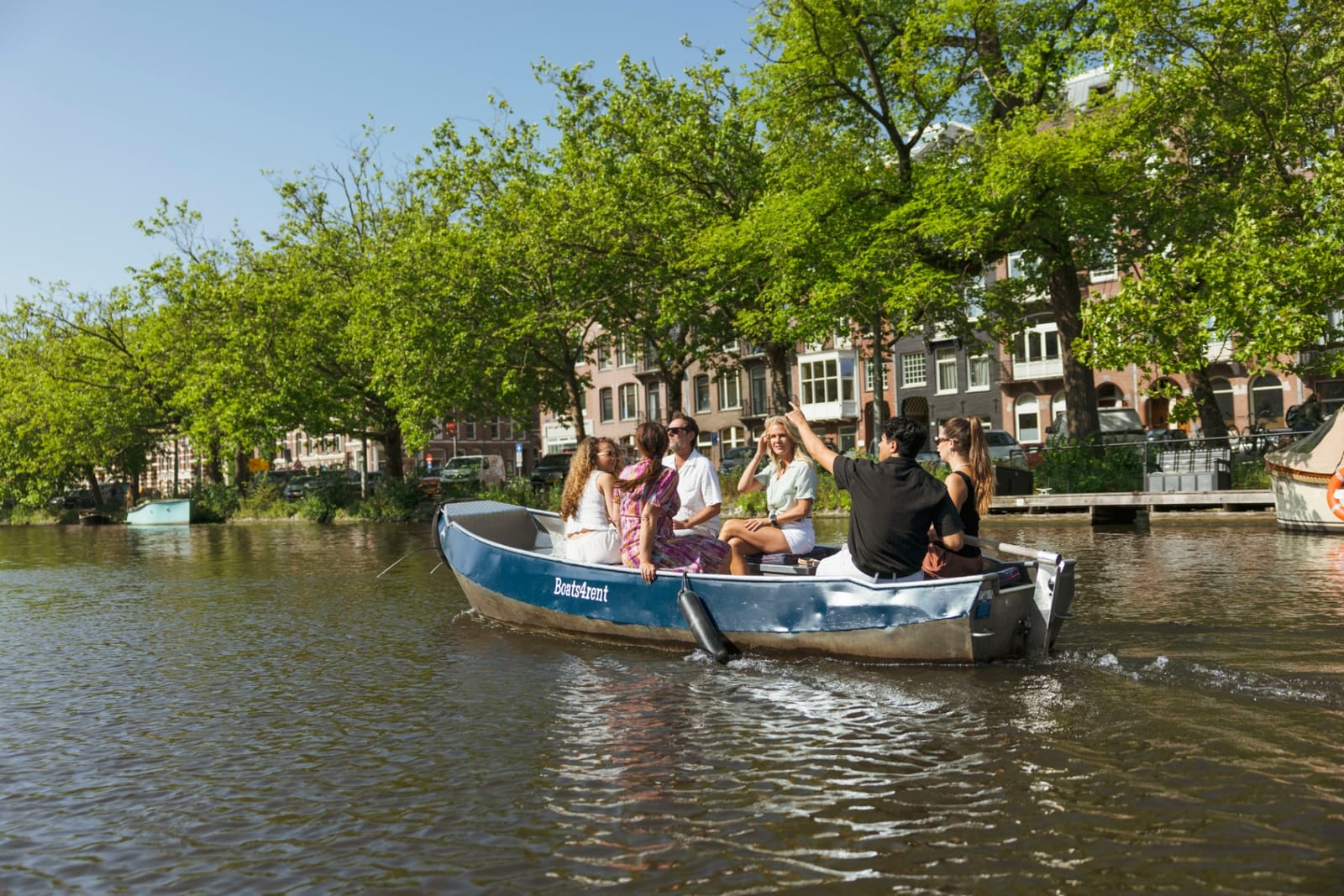 Sailing a Boats4rent boat without a skipper